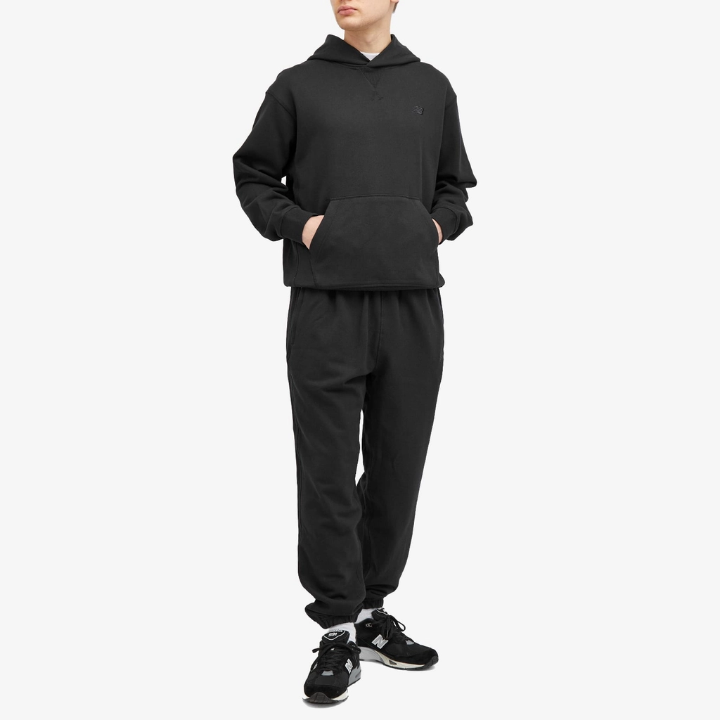 New Balance Men's NB Athletics French Terry Hoodie Black